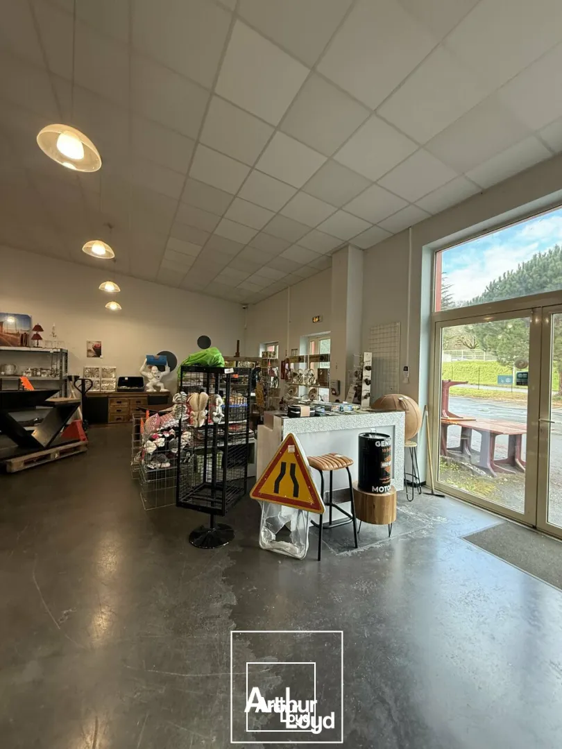 Locaux commerciaux - Location - SARLAT-LA-CANÉDA - 24200 - 600-600 - 7731270