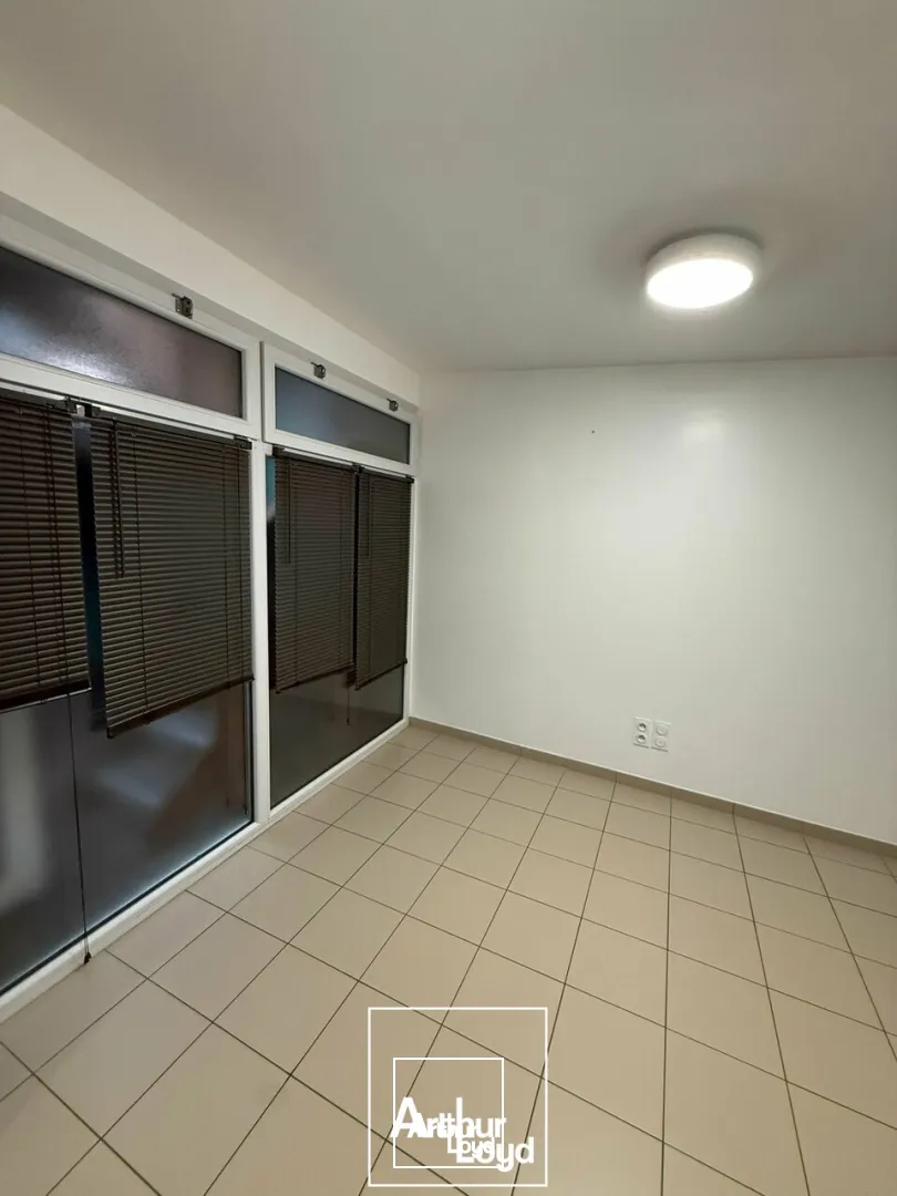 Bureaux - Location - BRIVE-LA-GAILLARDE - 19100 - 35-35 - 7731275