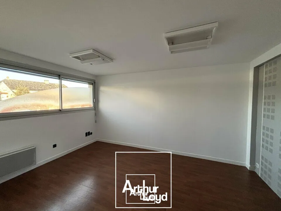 Bureaux - Location - COSNAC - 19360 - 70-70 - 7731283
