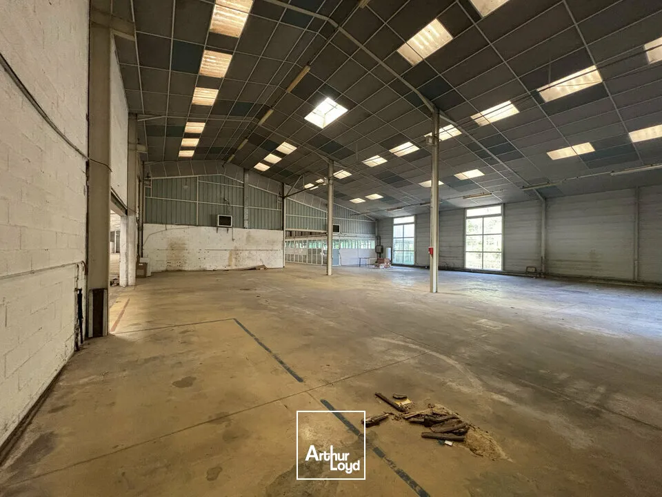 Locaux d'activité & Entrepôts - Location - SOUILLAC - 46200 - 3000-3000 - 7731323