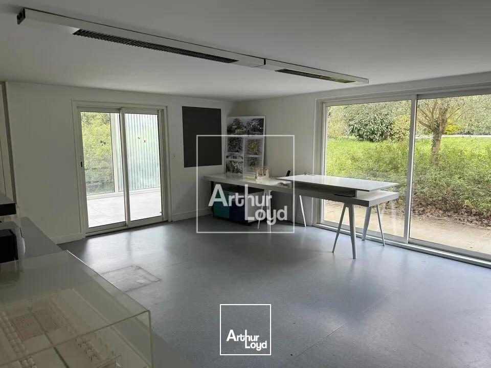 Locaux d'activité & Entrepôts - Vente - DAMMARIE-LES-LYS - 77190 - 260-260 - 7731404