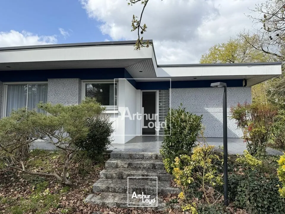 Locaux d'activité & Entrepôts - Vente - DAMMARIE-LES-LYS - 77190 - 260-260 - 7731403