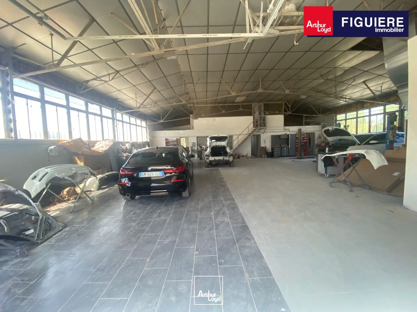 Locaux d'activité & Entrepôts - Vente - GRANS - 13450 - 380-380 - 7731519