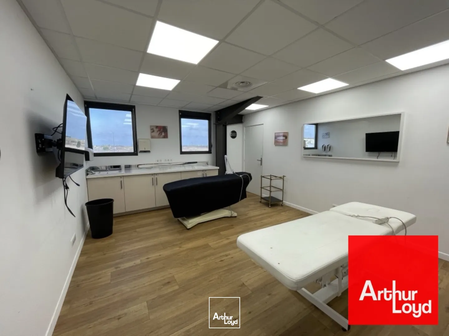 Bureaux - Vente - MAUGUIO - 34130 - 400-400 - 7731544