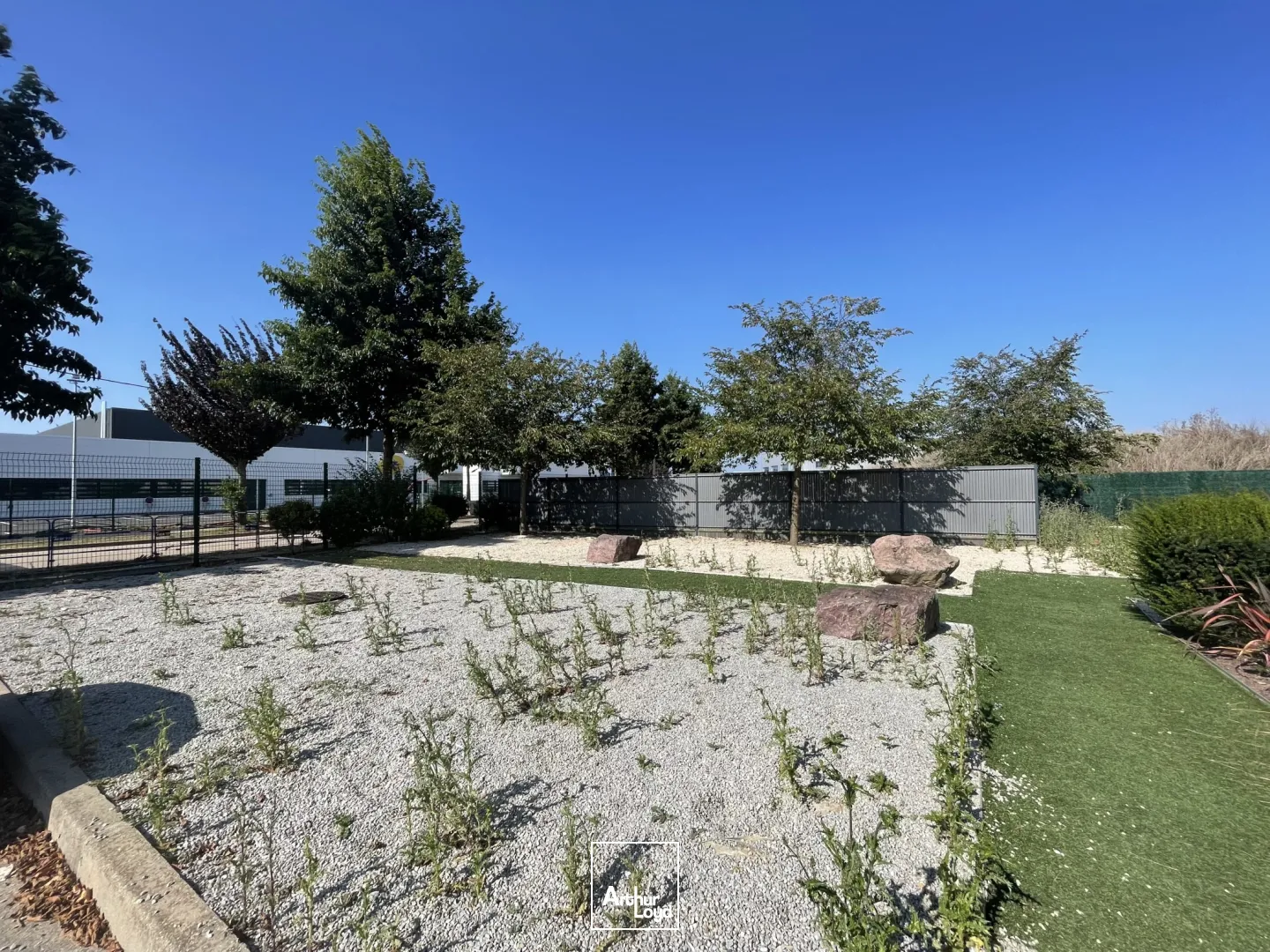 Locaux d'activité & Entrepôts - Vente - GUICHAINVILLE - 27930 - 1100-1100 - 7731620