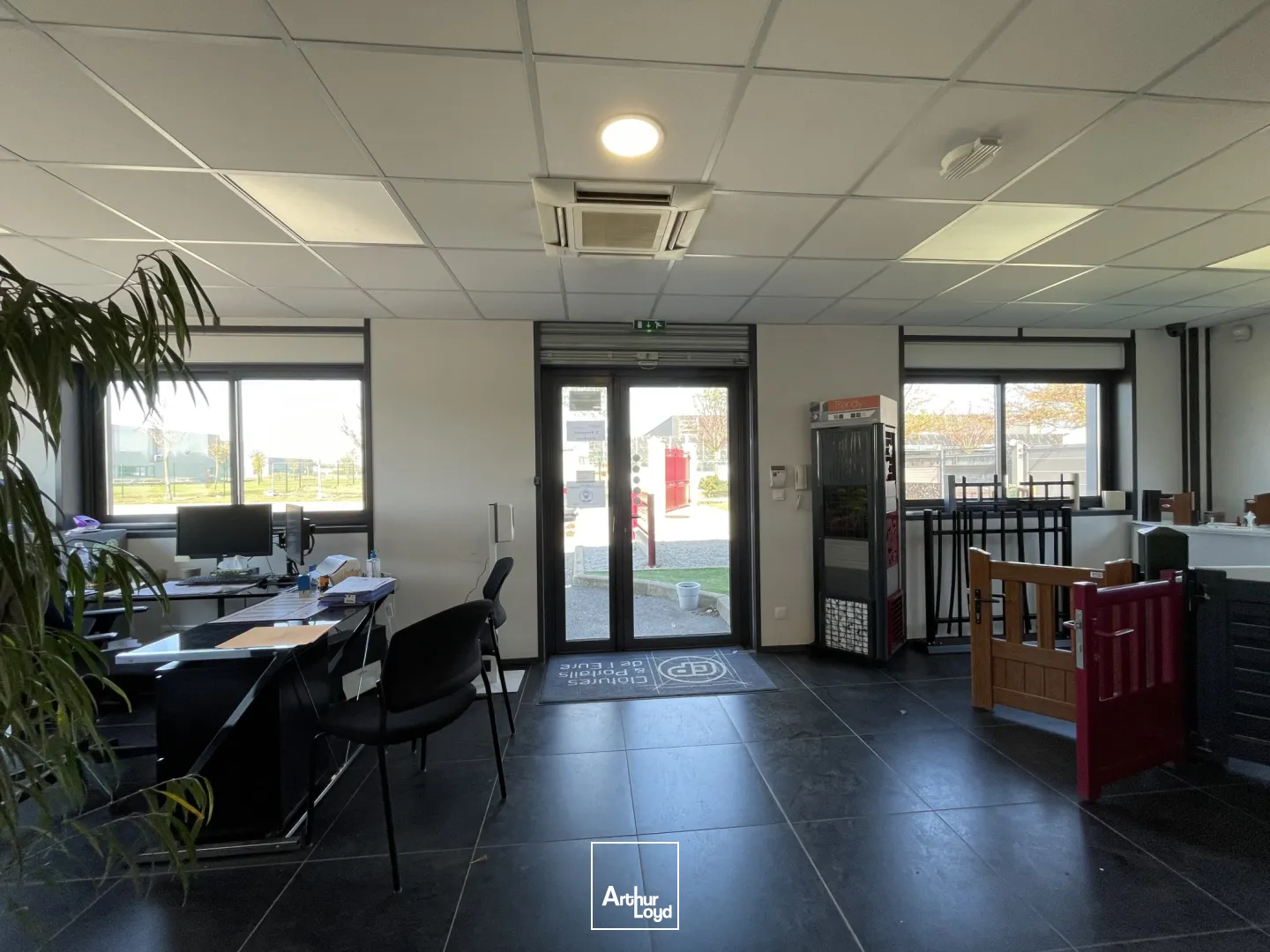 Locaux d'activité & Entrepôts - Vente - GUICHAINVILLE - 27930 - 1100-1100 - 7731617