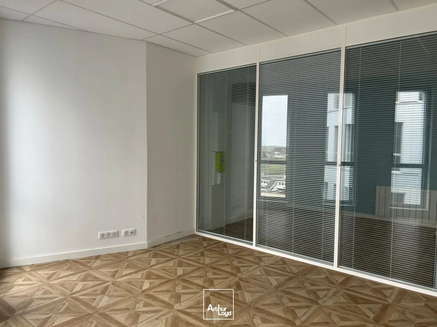 Bureaux - Location - SAINT NAZAIRE - 44600 - 226.47-456.55 - 7731729