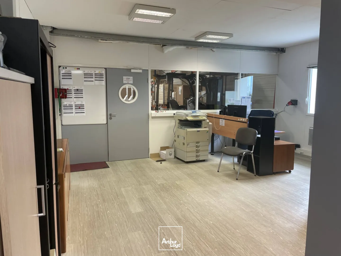 Locaux d'activité & Entrepôts - Location - LA CHAPELLE SUR ERDRE - 44240 - 872-872 - 7731735