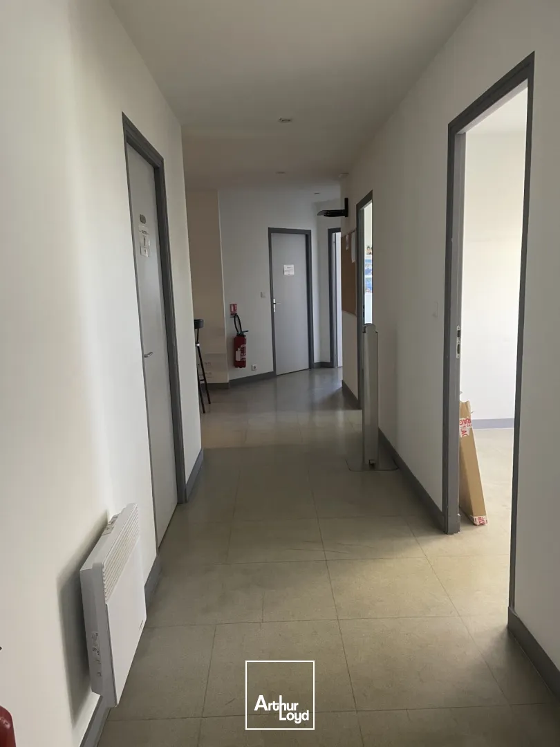 Locaux d'activité & Entrepôts - Location - LA CHAPELLE SUR ERDRE - 44240 - 872-872 - 7731744