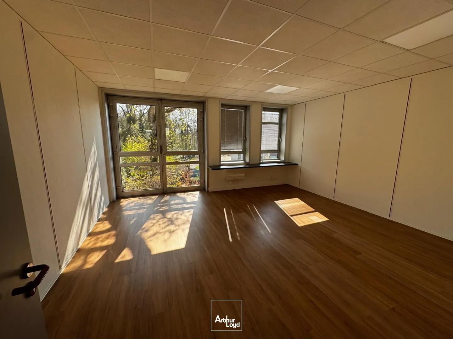 Bureaux - Vente - ERAGNY - 95610 - 113-1079.3 - 7731789