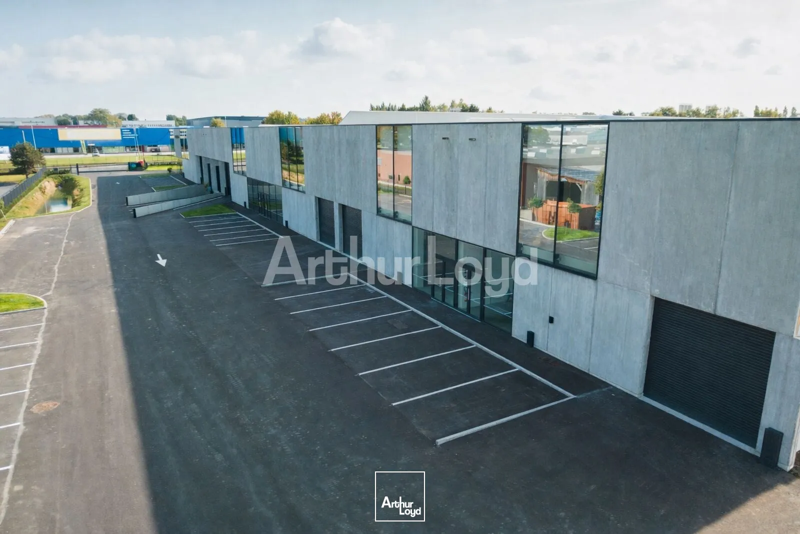 Locaux d'activité & Entrepôts - Location - NEUVILLE EN FERRAIN - 59960 - 420-947 - 7731855