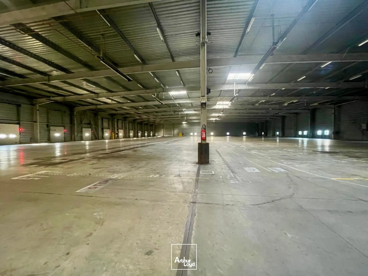 Locaux d'activité & Entrepôts - Location - VAL DE REUIL - 27100 - 6617-6617 - 7732142