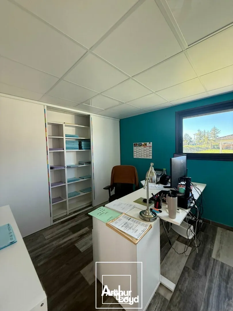 Bureaux - Location - TERRASSON LAVILLEDIEU - 24120 - 122-122 - 7732274