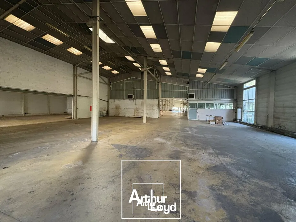 Locaux d'activité & Entrepôts - Location - SOUILLAC - 46200 - 3000-3000 - 7732279