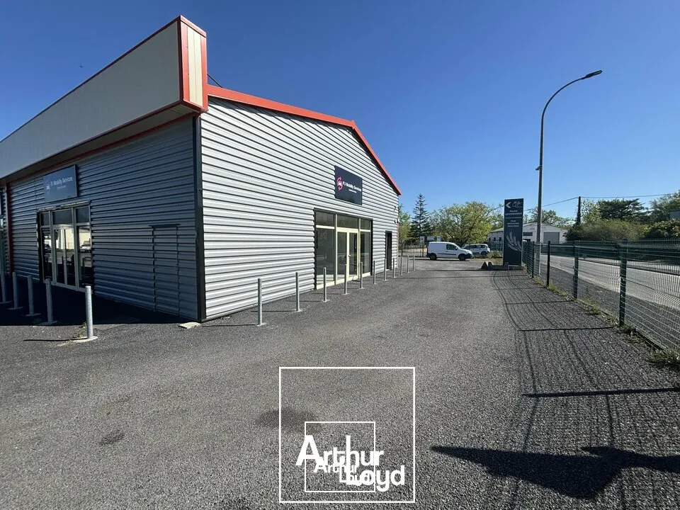 Locaux commerciaux - Location - MALEMORT - 19360 - 210-210 - 7732299