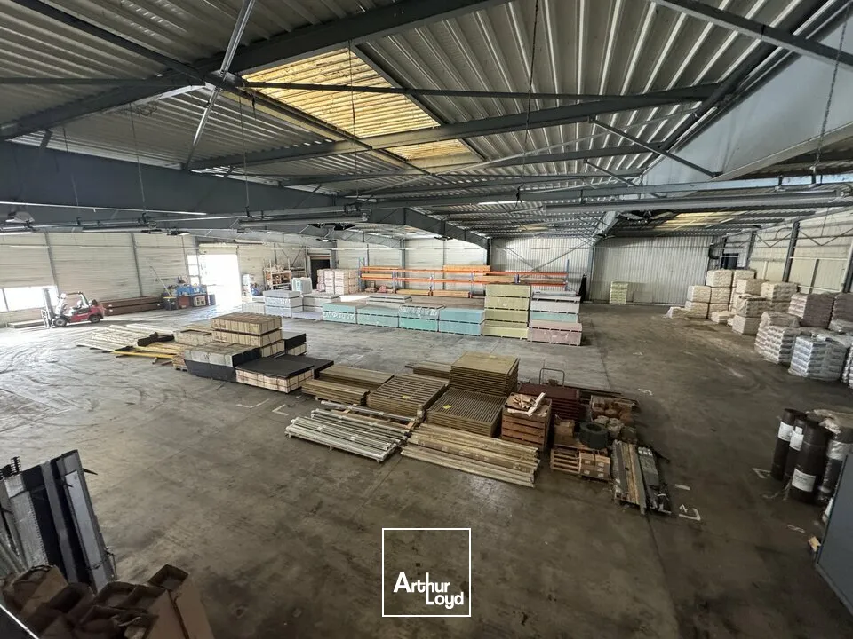 Bureaux - Vente - LIGNIÈRES-DE-TOURAINE - 37130 - 2200-8050 - 7732360