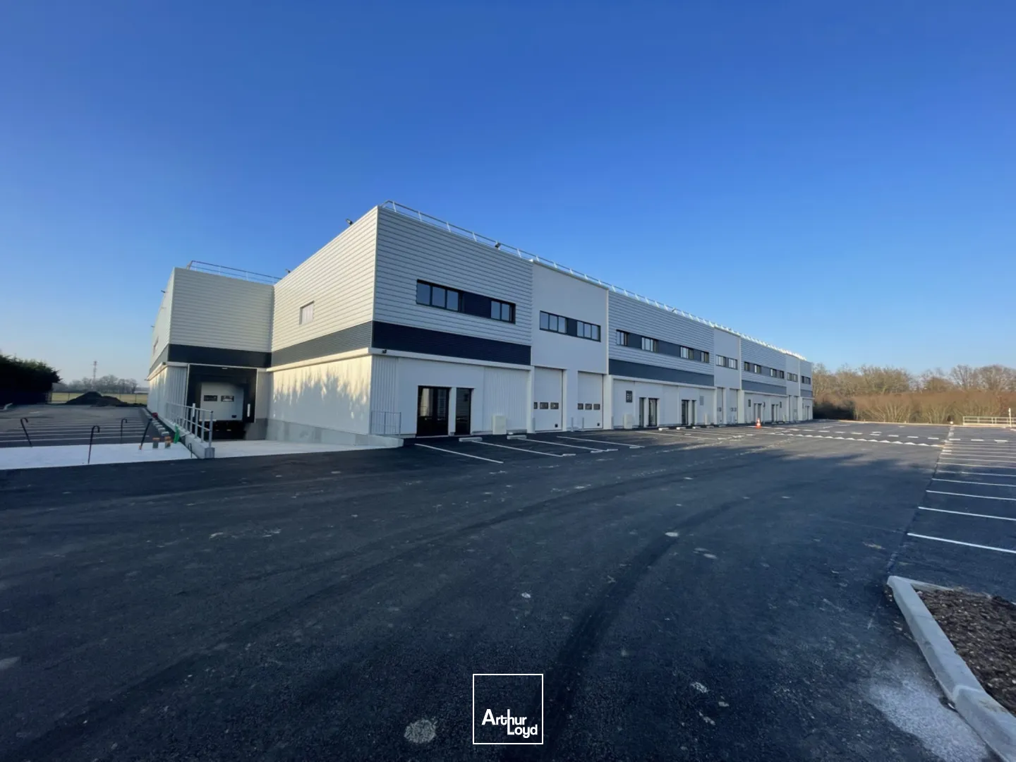 Locaux d'activité & Entrepôts - Location - SAINT AIGNAN GRANDLIEU - 44860 - 258-258 - 7732633