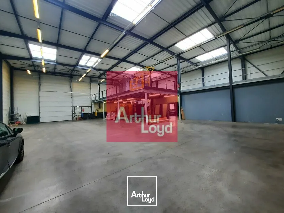 Locaux d'activité & Entrepôts - Location - CLERMONT-FERRAND - 63100 - 1166-1166 - 7733021