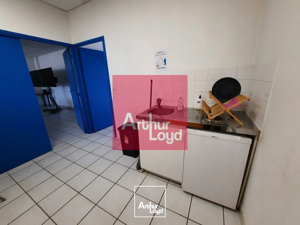 Locaux d'activité & Entrepôts - Location - CLERMONT-FERRAND - 63100 - 1166-1166 - 7733028