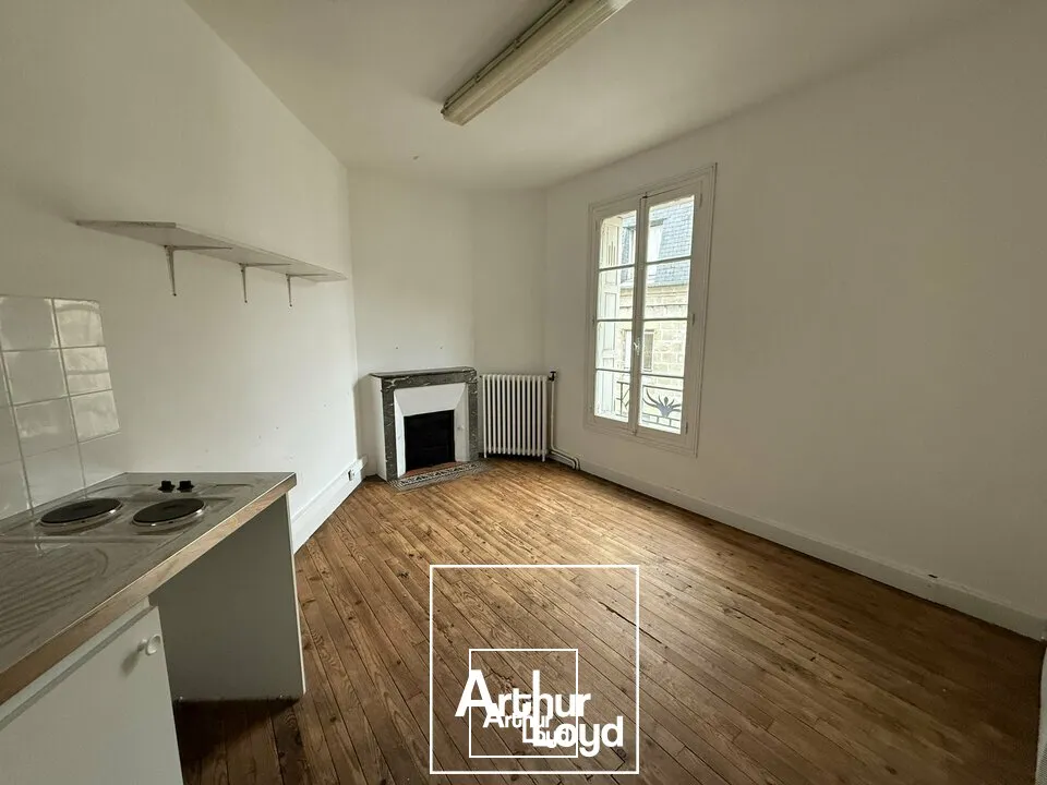 Locaux commerciaux - Location - BRIVE-LA-GAILLARDE - 19100 - 99-99 - 7733162