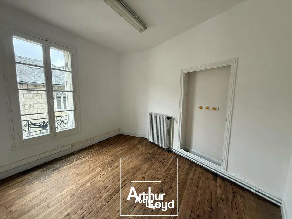 Locaux commerciaux - Location - BRIVE-LA-GAILLARDE - 19100 - 99-99 - 7733163