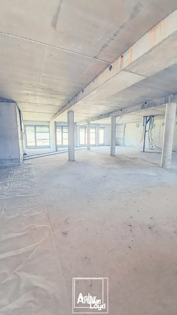 Locaux commerciaux - Location - BRIVE LA GAILLARDE - 19100 - 198-198 - 7733179