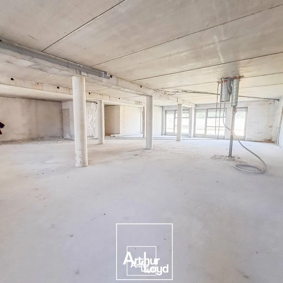 Locaux commerciaux - Location - BRIVE LA GAILLARDE - 19100 - 198-198 - 7733177