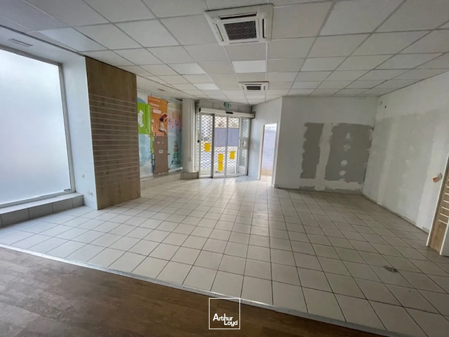 Locaux commerciaux - Location - BREST - 29200 - 205-205 - 7733377