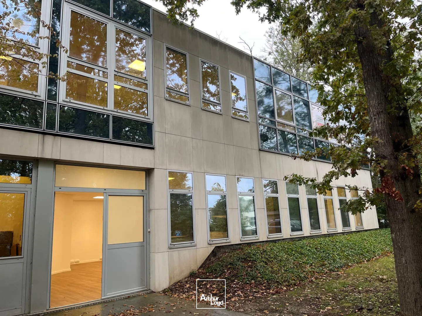 Bureaux - Vente - ERAGNY - 95610 - 206.6-206.6 - 7733619