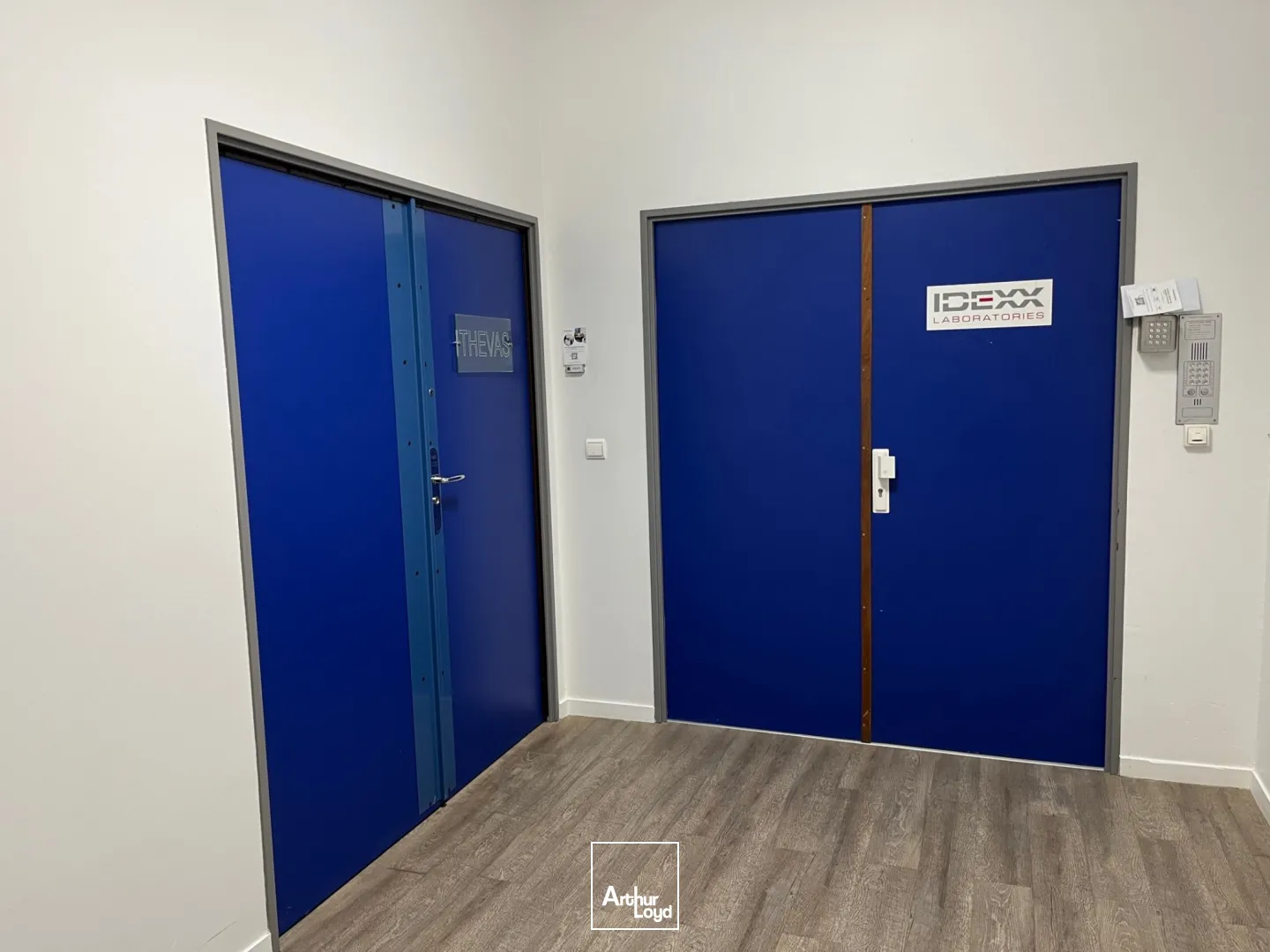 Bureaux - Vente - ERAGNY - 95610 - 206.6-206.6 - 7733628