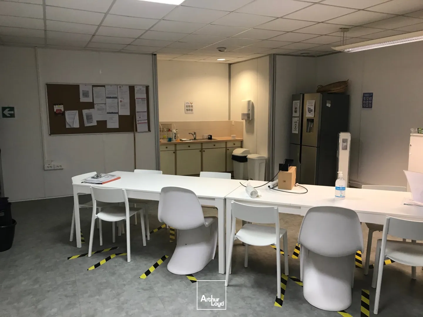 Locaux d'activité & Entrepôts - Location - TRAPPES - 78190 - 1206-1206 - 7733749