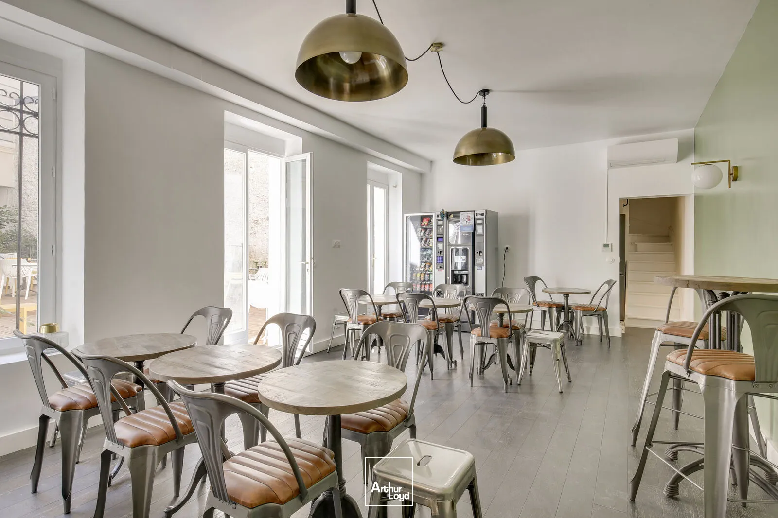 Bureaux - Coworking - PARIS - 75017 - 210-560 - 7733774