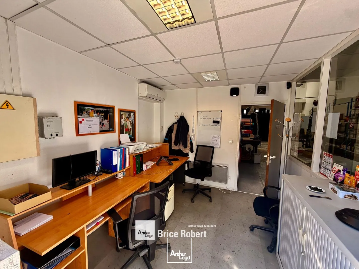 Locaux d'activité & Entrepôts - Location - VENISSIEUX - 69200 - 140-140 - 7733842