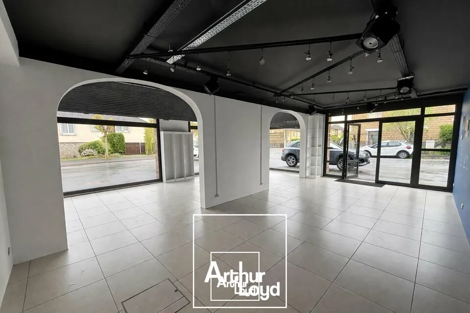 Locaux commerciaux - Location - BRIVE-LA-GAILLARDE - 19100 - 100-100 - 7734472