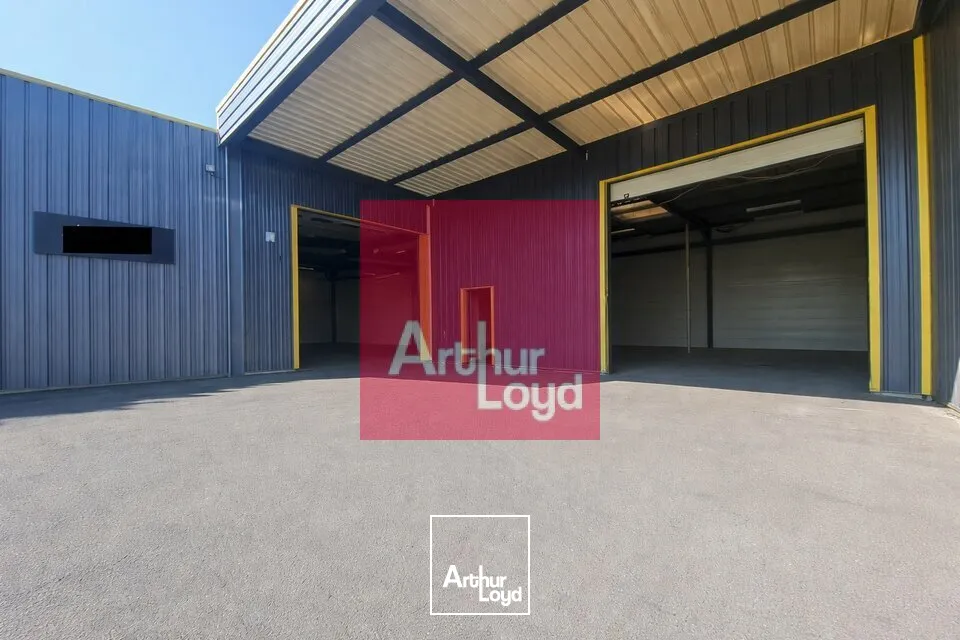 Locaux d'activité & Entrepôts - Location - CLERMONT-FERRAND - 63100 - 1400-1400 - 7734942