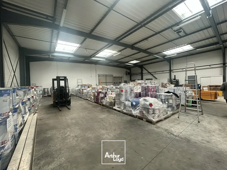 Locaux d'activité & Entrepôts - Vente - CHALON-SUR-SAÔNE - 71100 - 1384-1384 - 7734977