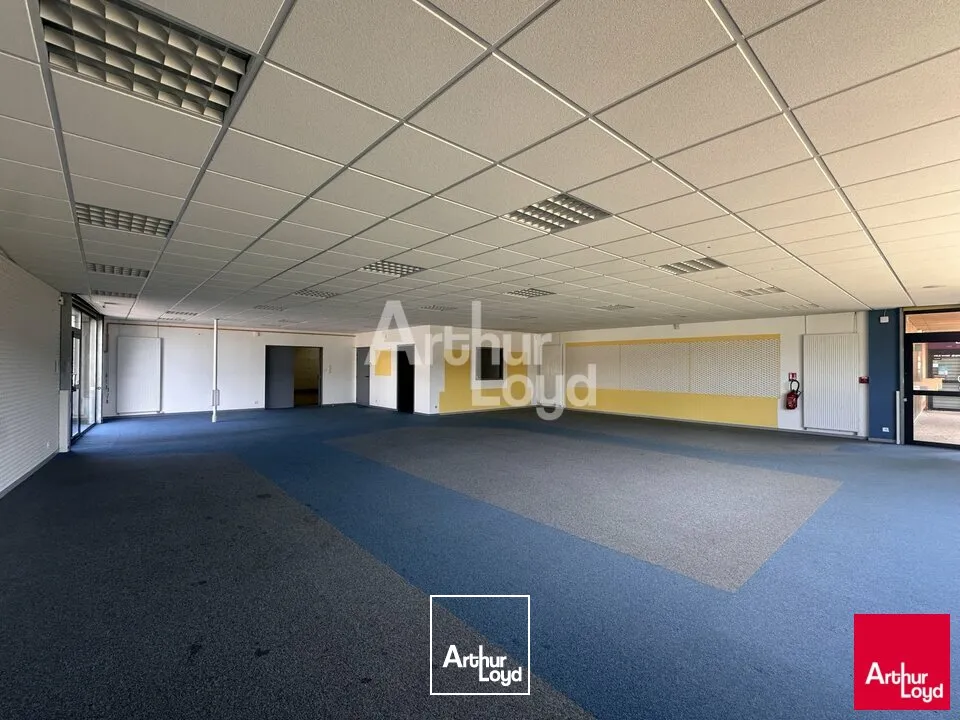 Locaux commerciaux - Vente - VITRÉ - 35500 - 310-910 - 7734991