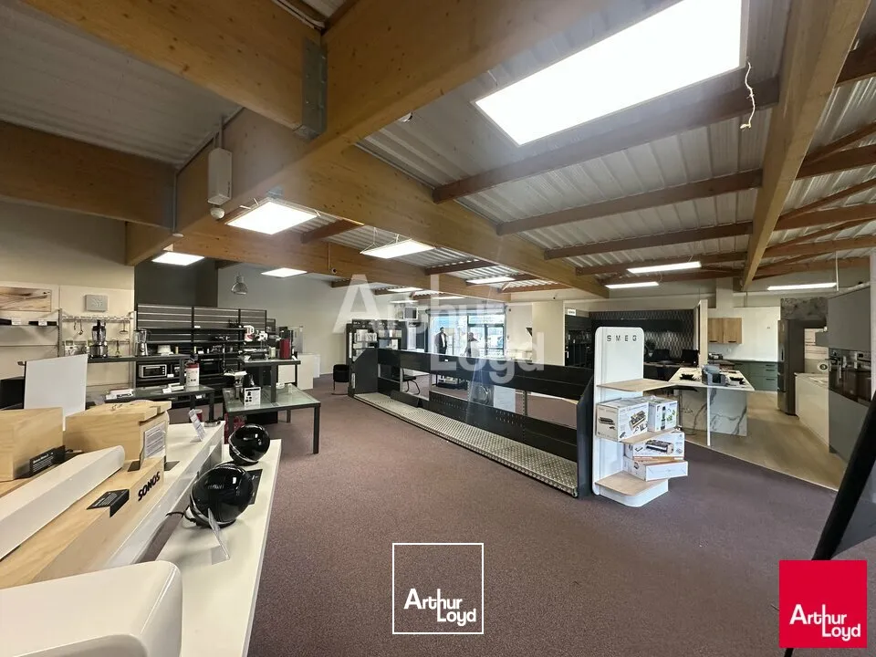 Locaux commerciaux - Vente - VITRÉ - 35500 - 310-910 - 7734993