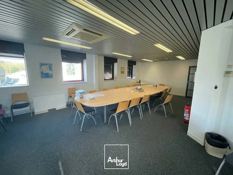 Bureaux - Vente - LA ROCHE-SUR-YON - 85000 - 523-523 - 7735002