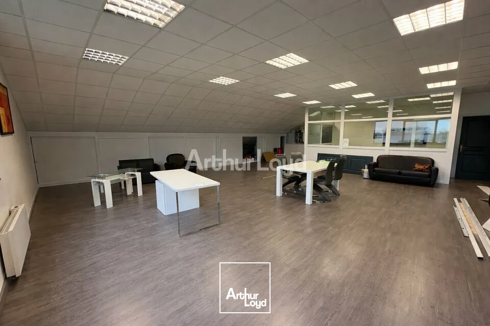 Bureaux - Location - CORMONTREUIL - 51350 - 120-120 - 7735025