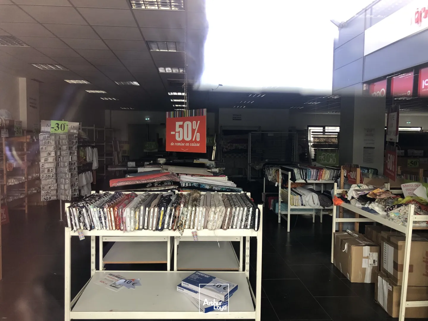 Locaux commerciaux - Location - PERIGUEUX - 24000 - 298.6-298.6 - 7735157