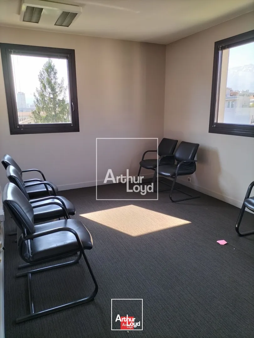 Bureaux - Location - GRENOBLE - 38100 - 110-1250 - 7735185