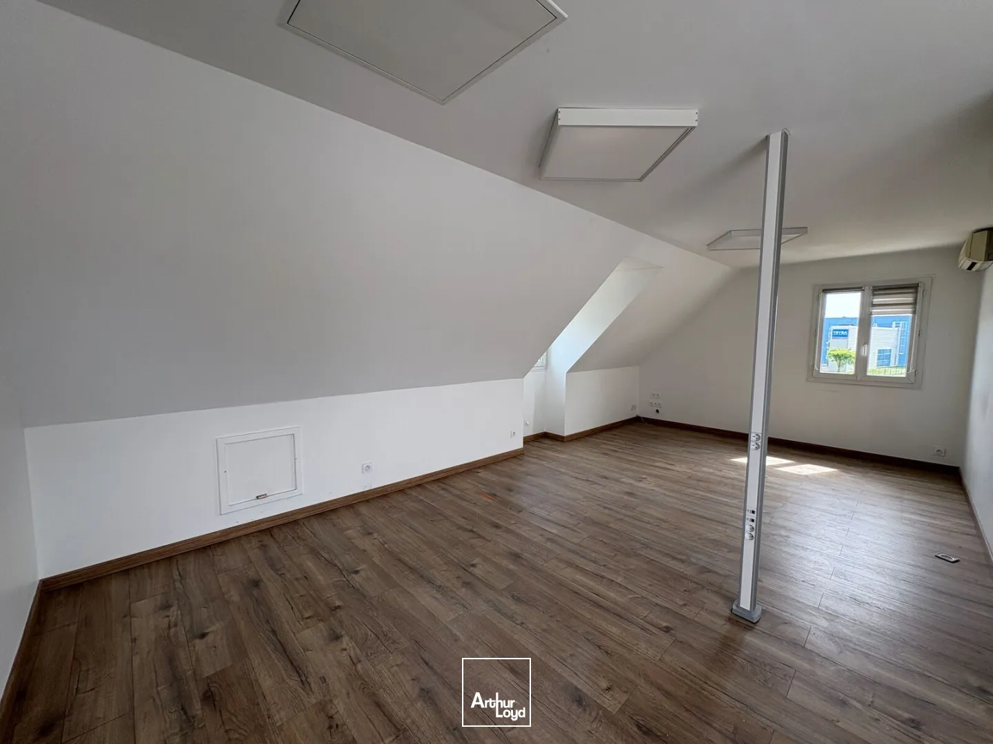 Bureaux - Location - ORLEANS - 45100 - 65-65 - 7735218