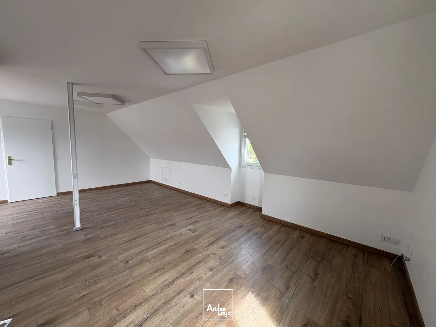Bureaux - Location - ORLEANS - 45100 - 65-65 - 7735220