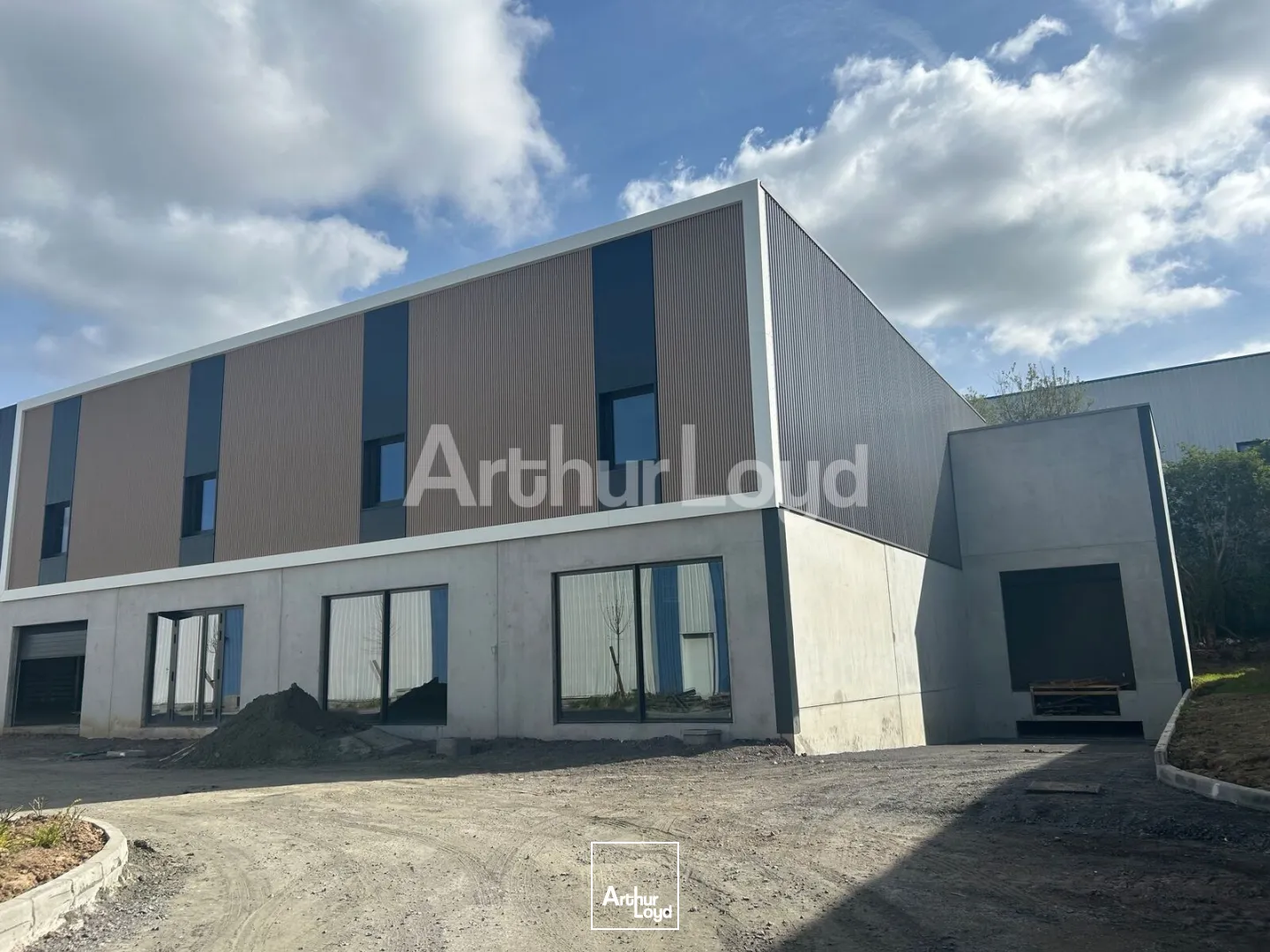 Locaux d'activité & Entrepôts - Location - WASQUEHAL - 59290 - 474-2075 - 7735405