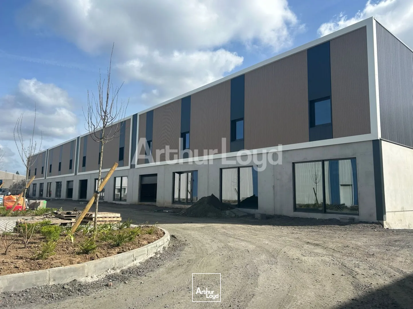 Locaux d'activité & Entrepôts - Location - WASQUEHAL - 59290 - 474-2075 - 7735404