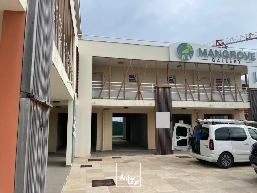 Locaux commerciaux - Location - Le Moule - 97160 - 50-50 - 7735803