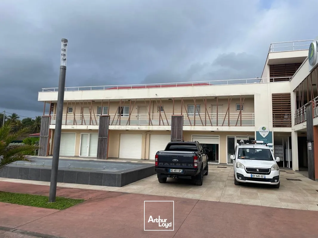 Locaux commerciaux - Location - Le Moule - 97160 - 50-50 - 7735802