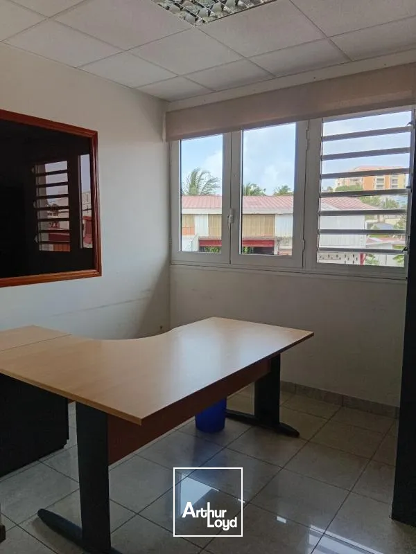 Bureaux - Location - Fort De France - 97200 - 110-110 - 7735881