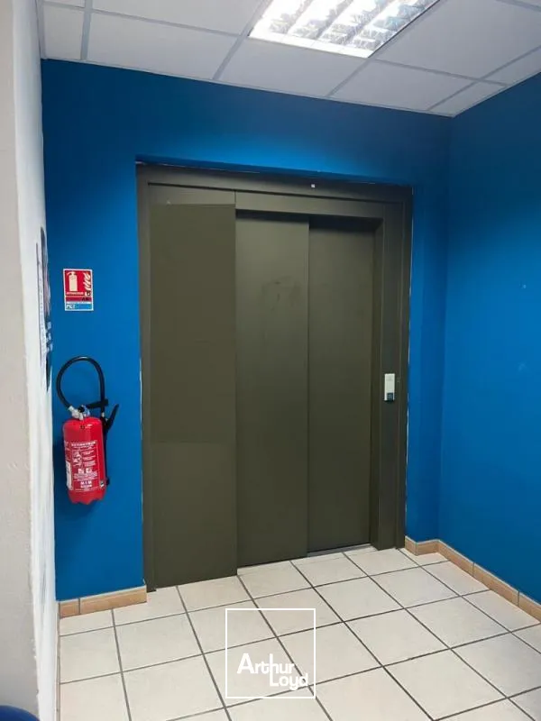 Bureaux - Location - Fort De France - 97200 - 500-500 - 7735958